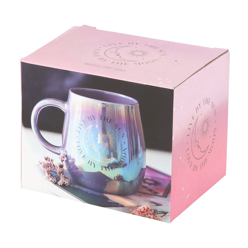 Taza Iridiscente "Live by the Sun, Love by the Moon"
